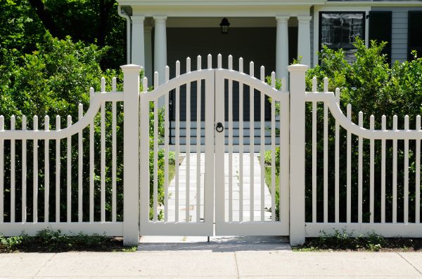 Gate Hinge Replacement in Orem